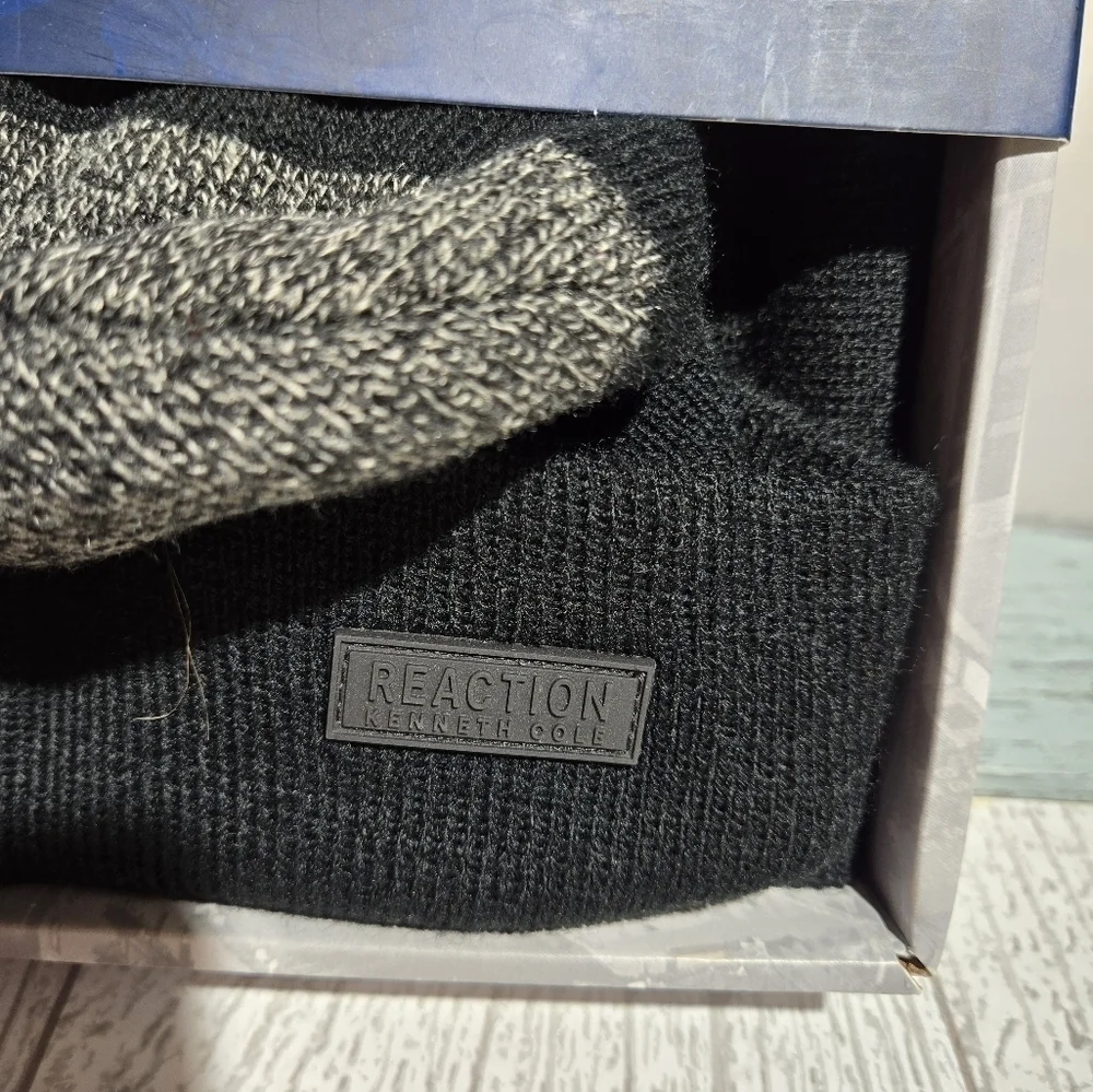 Men's Reaction Kenneth Cole Beanie & Scarf Set Black/Grey One Size MSP$55